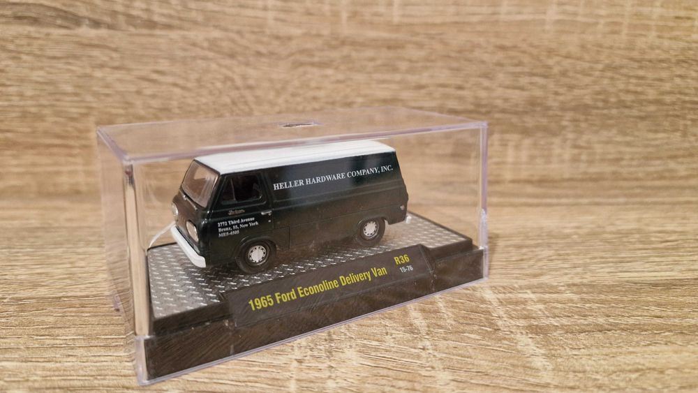 Ford Econoline Delivery Van «1965« 1:64