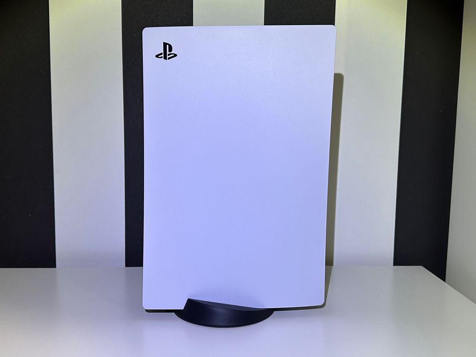 PlayStation 5 875 gb + 2 Pady + Pulse 3D + Etui | Stan Idealny
