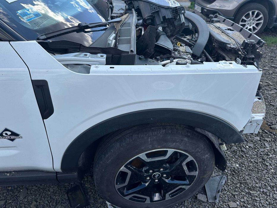 Переднє праве крило Ford Bronco 2022 M1PZ-16005-B M1PZ16005B