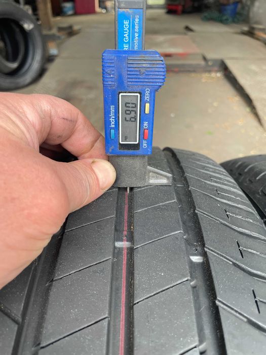 Komp. Opon Bridgestone 205/45R17