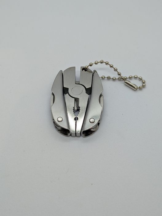 Multitool breloczek z etui