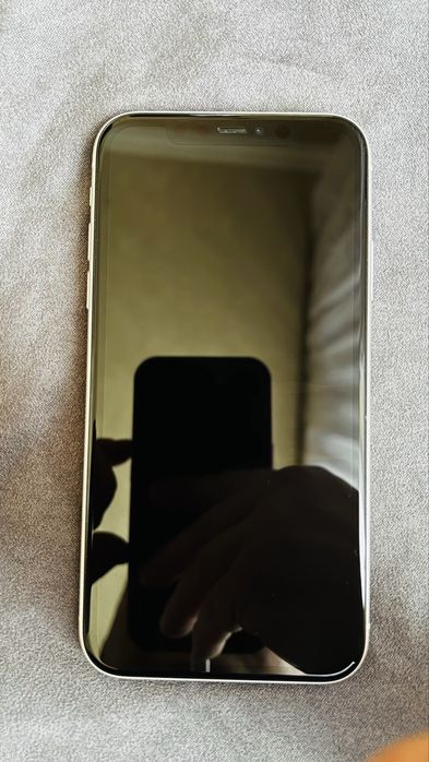 IPhone 11 / 64 gb