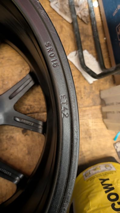 4 Felgi BBS SR 18 et42