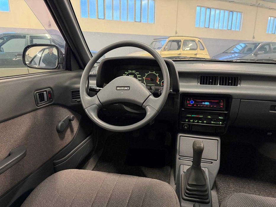 Suzuki Swift 1.3(estado imaculado) Aceito retomas