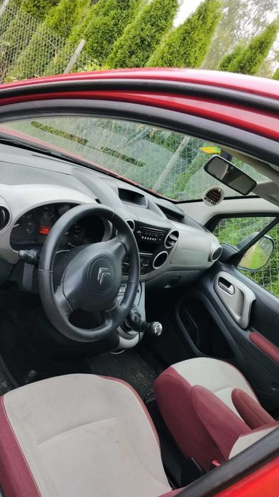 Citroen Berlingo 1.6 benzyna 2010 r
