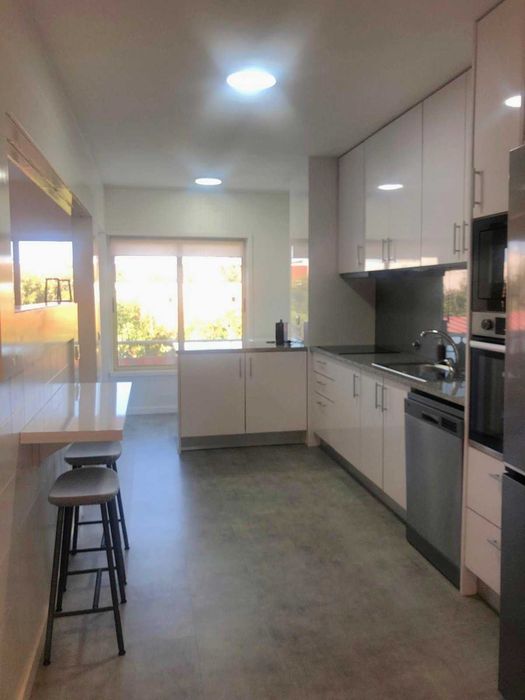 Apartamento T2 em Paços de Brandão