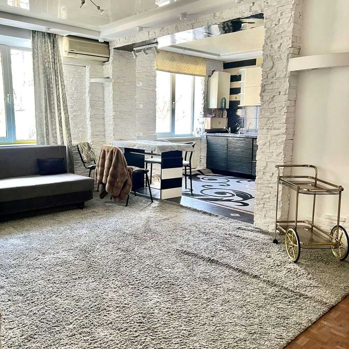 Сдается 3к квартира , Набережная Победы , дом 108