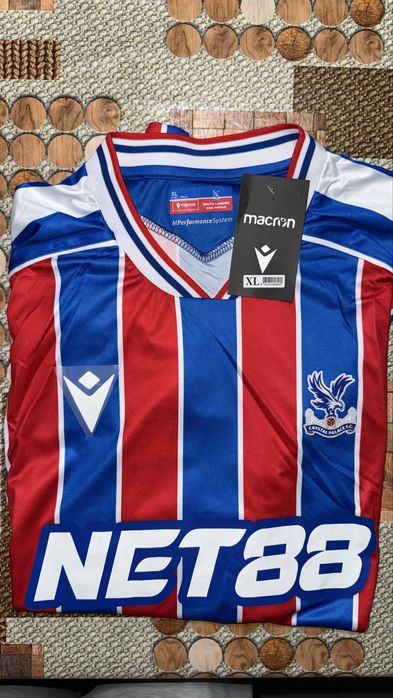 Camisola Crystal Palace 25/26