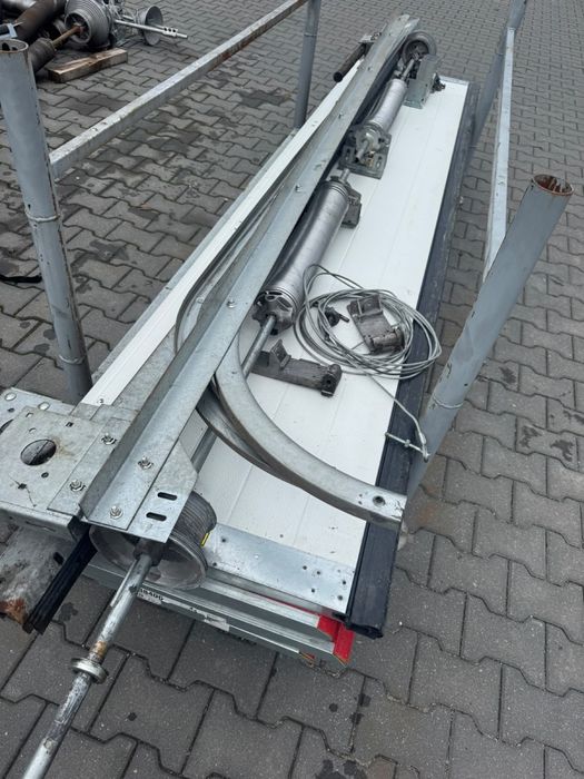 Brama 3.04x3.20 segmentowa panelowa warsztatowa