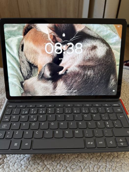 Tablet Lenovo Idea Tab + Teclado e Caneta (Como Novo)