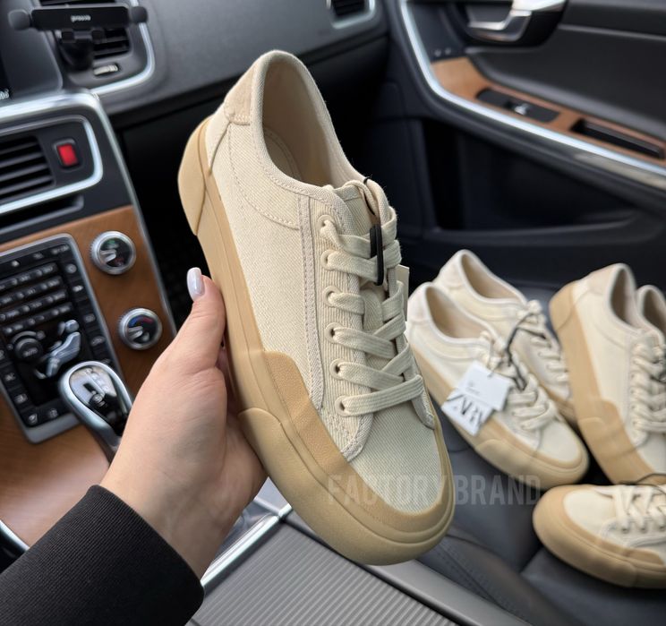 Кеди кросівки бежеві жіночі Zara