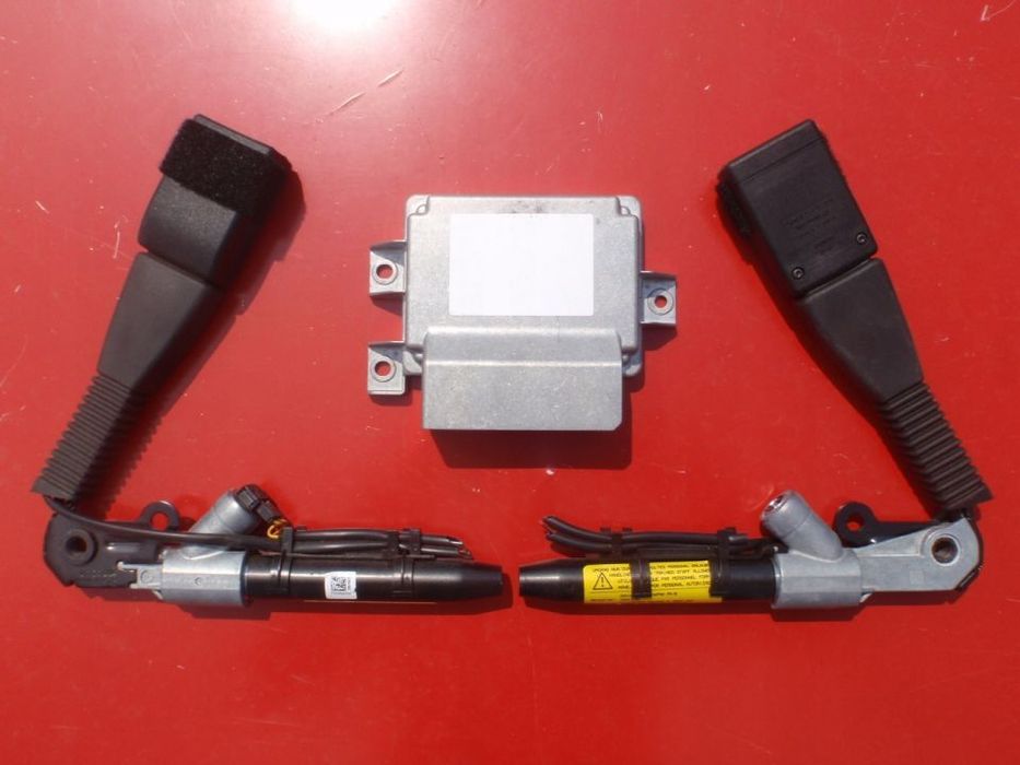 BMW X3 F25 X4 F26 X5 E70 X6 E71 F86 DOPINACZ NAPINACZ PASA LEWY PRAWY PAS naprawa regeneracja Raz2 !