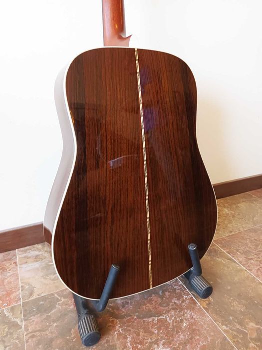 Guitarra Martin D28
