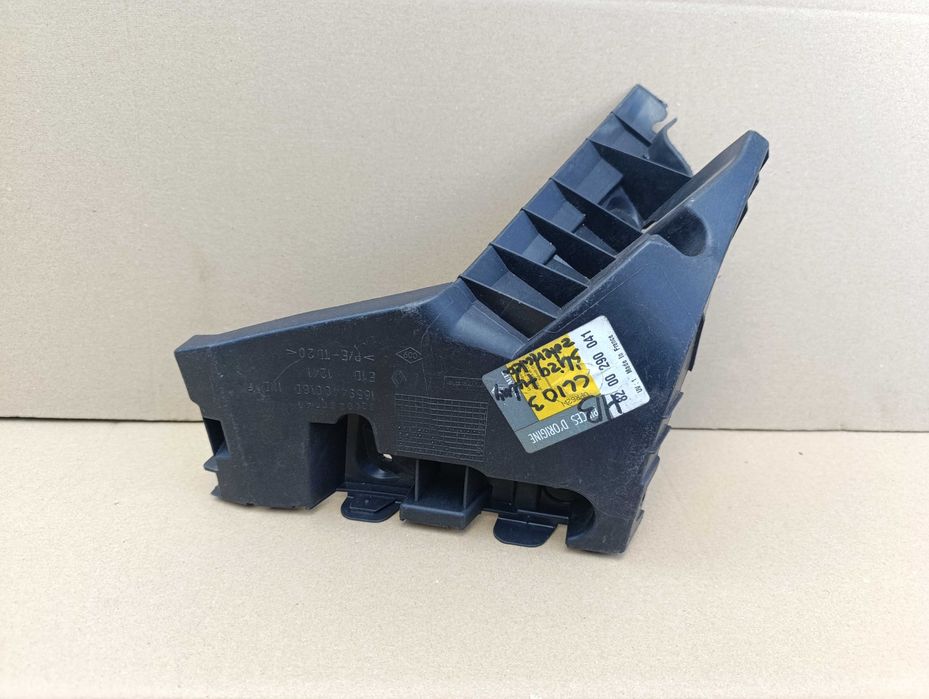 Renault Clio III lift ślizg zderzaka prawy tył tylny 820.029.0041