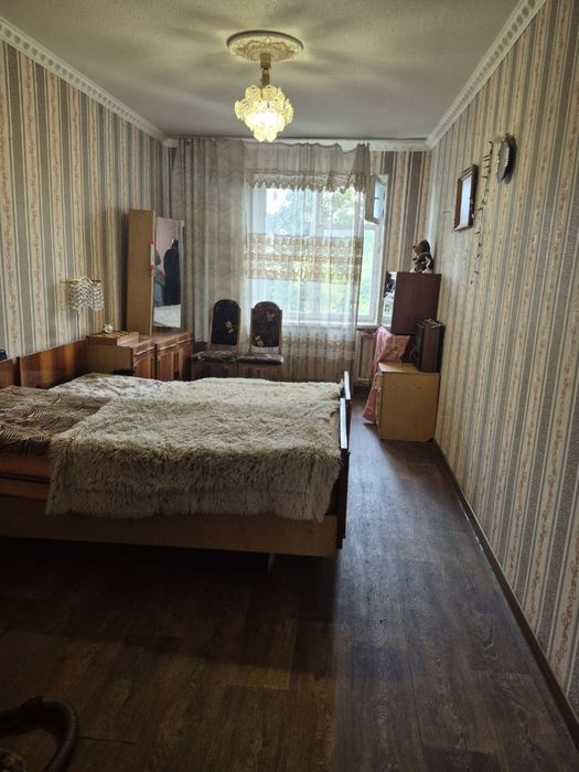Продаж 3-ох кімнатної квартири