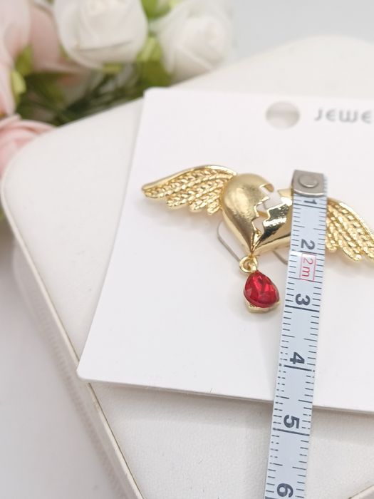 Ozdoba broszka serce