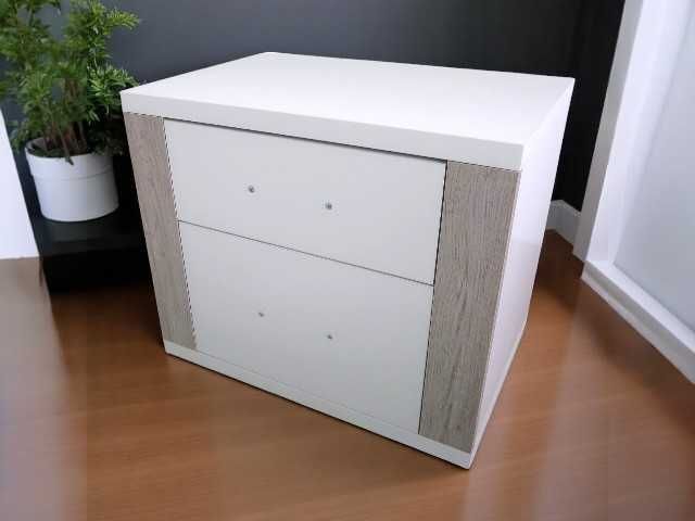 Mesa de Cabeceira | Nova | Já Montada | Entrega Grátis