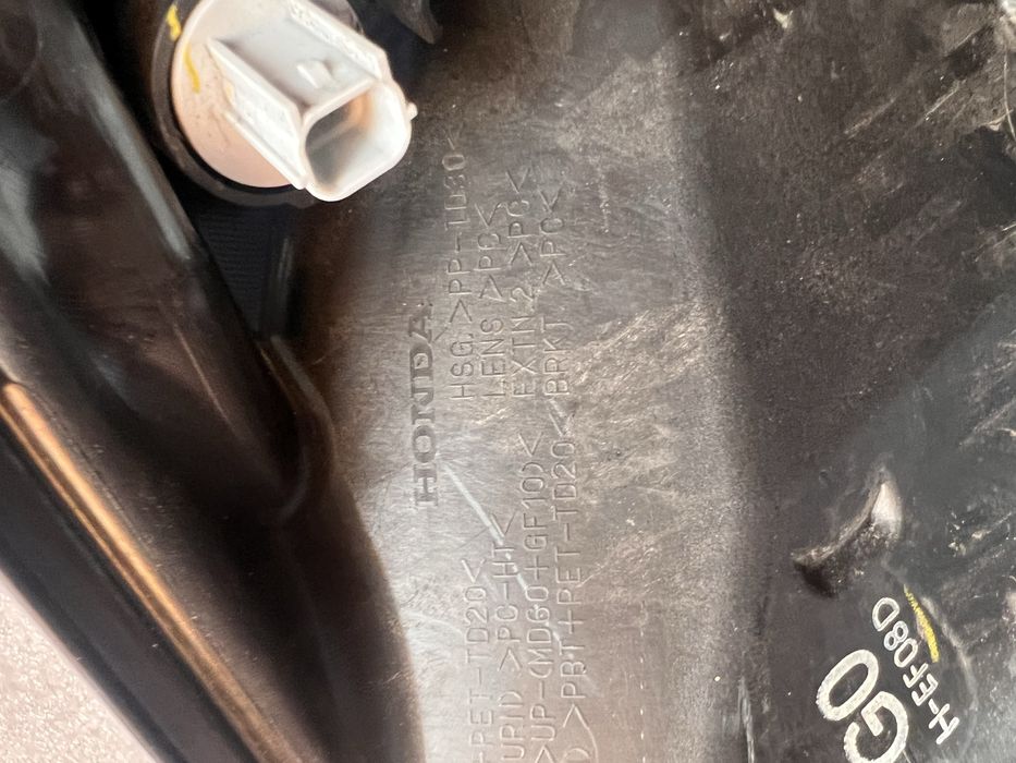 Honda Jazz IV lift reflektor lampa