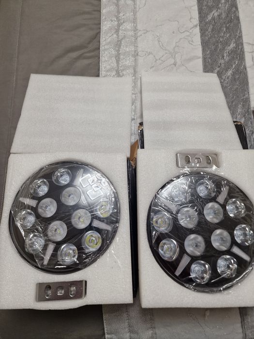 Farois leds nevoeiro