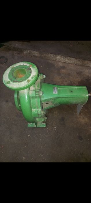 Bomva de água para acupular