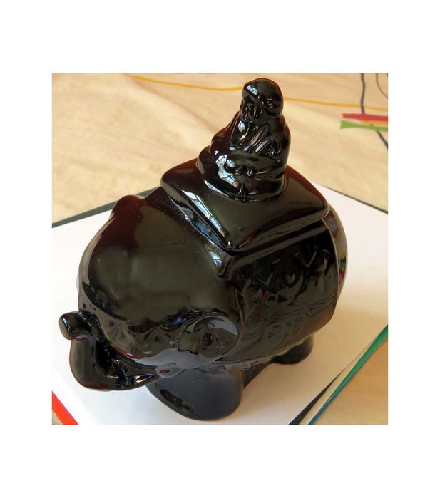 Для сахара или чая декоративная емкость: "Всадник на слоне"