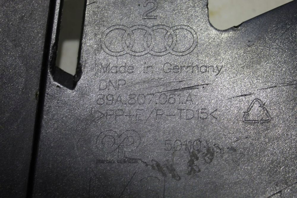 audi q5 e-tron spoiler dokładka zderzak przód