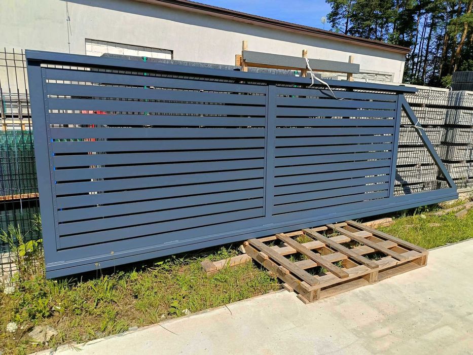 Brama przesuwna aluminiowa 400x158cm profil 80x20 RAL 7016 antracyt