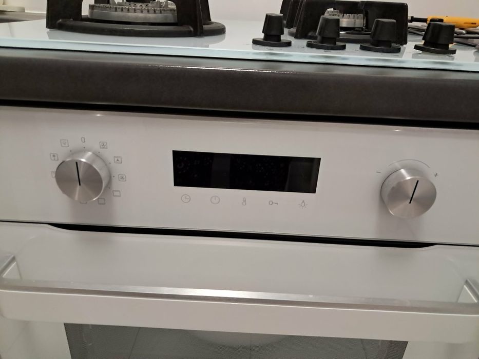 Piekarnik do zabudowy Amica