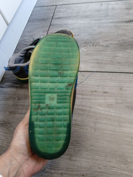 Buty szare używane