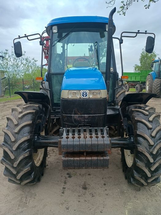New Holland TD90D