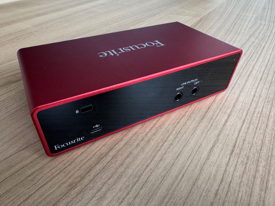 focusrite scarlett 2i2 - Купить студийное оборудование Киев - Цена
