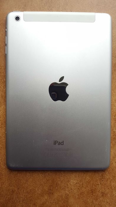 Tablet Apple iPad mini 7,9" 512 MB / 16 GB