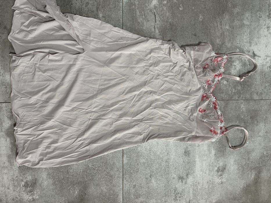 Koszula nocna koronkowa sexy Mistique S z rozcięciem