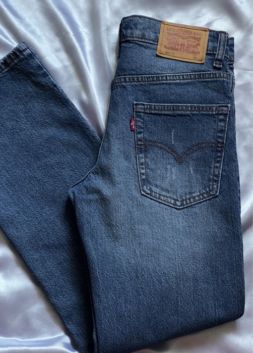 Джинси бренду levi's, модель 551™z authentic straight, розмір W28 L28