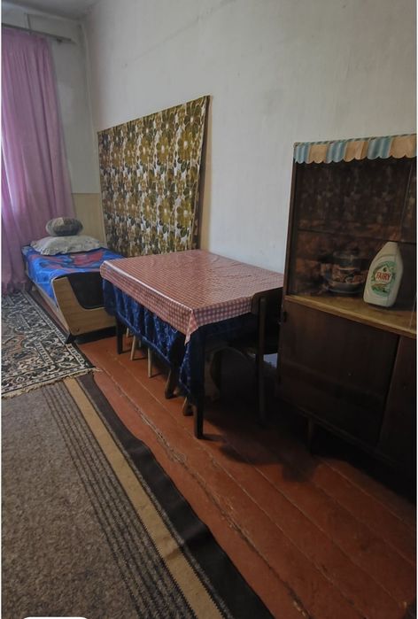 Продаж великої кімнати у гуртожитку, р-н Панчішної фабрики