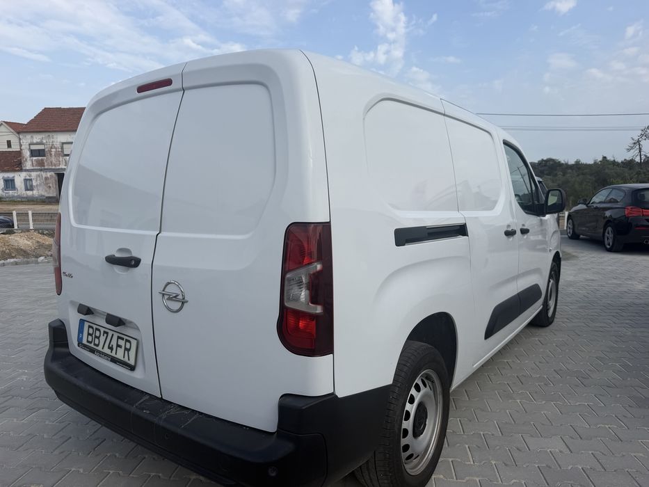 Opel Combo Longa 1.5 CDTI 102 cv 2023 Nacional Já  com Iva no Preço !