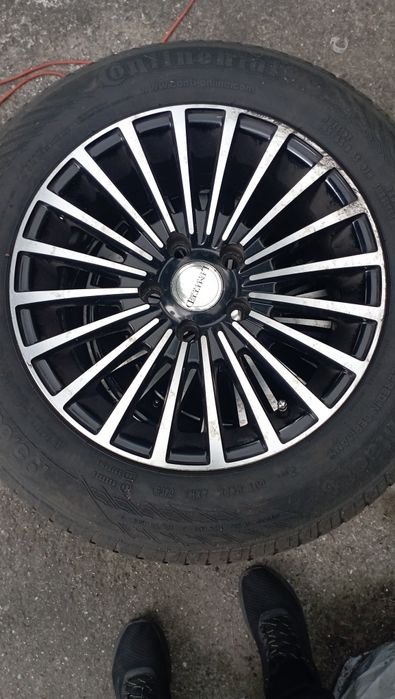 Felgi aluminiowe 15 cali- Lancia Kappa z oponami