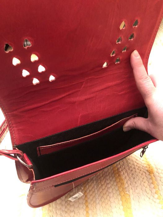 Mala adquirida na Tunisia