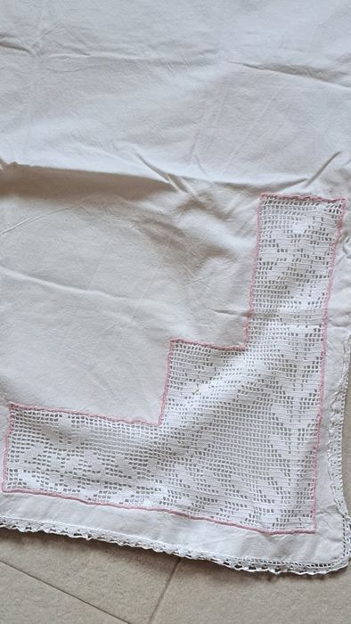 Almofada / fronha com renda