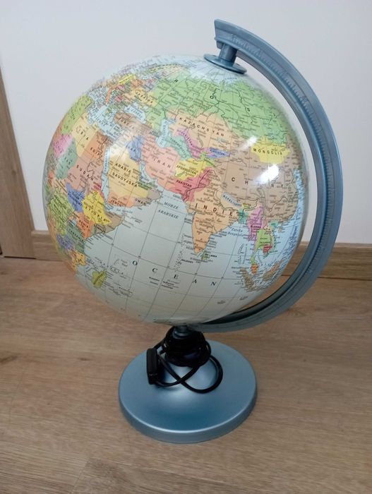 Globus podświetlany