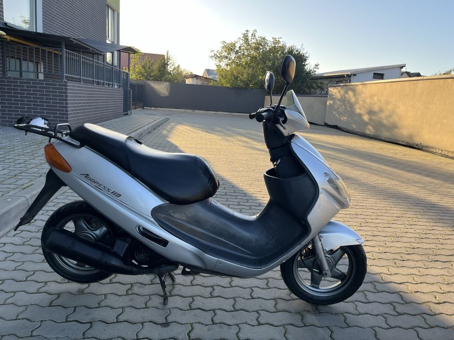 Скутер Suzuki Adress 110