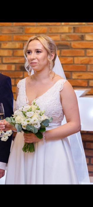 Suknia ślubna Simple Wedding Dress