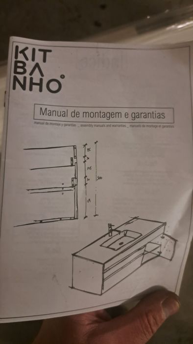 Lavatório com armário suspenso para cozinha  ou WC/ NOVO