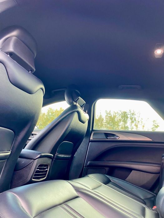 Автомобіль Lincoln MKZ 2016 року