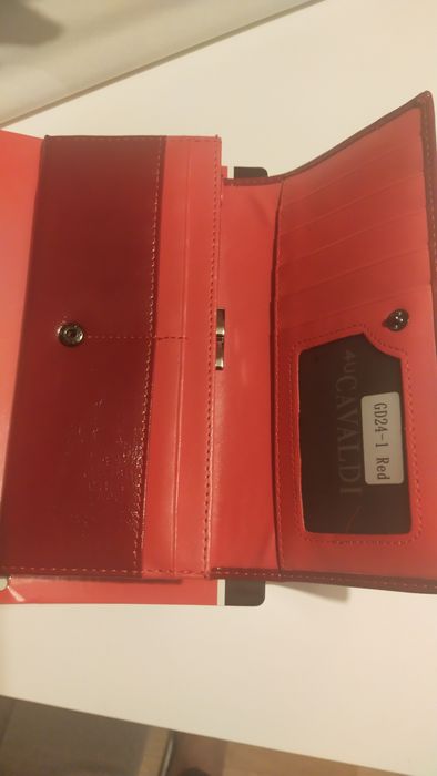 Czerwony portfel damski, elegancki , idealny na prezent
