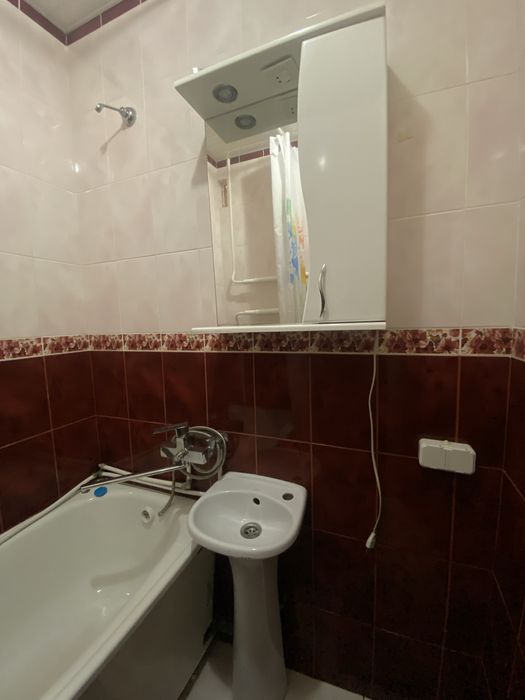 Продаж 3 кімнатної квартири в центрі міста на 2 поверсі