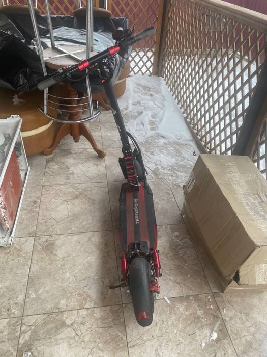 Електросамокат Kukirin