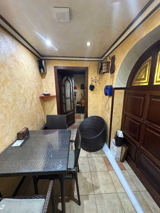 Продам комерційне приміщення