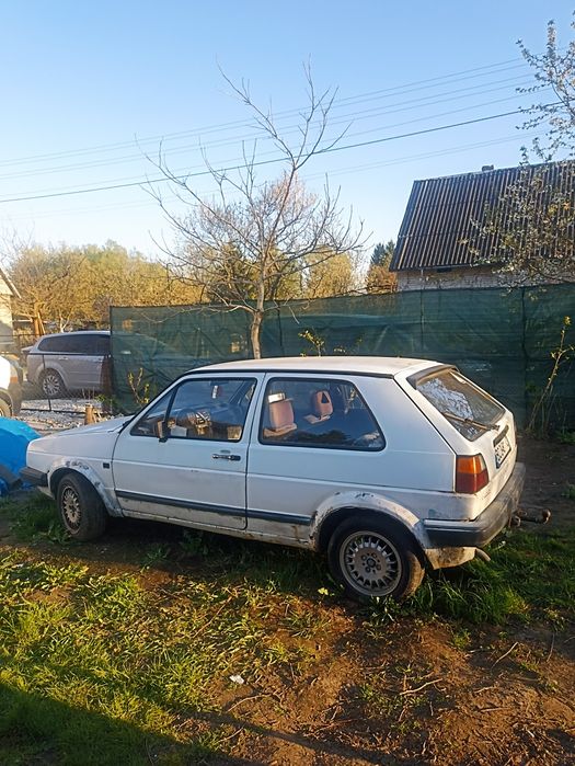 Volkswagen Golf 2