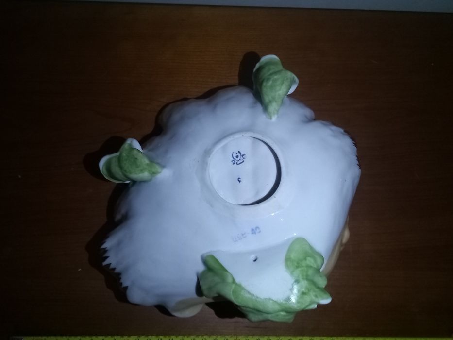 Конфетница большая.